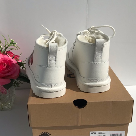UGG Neumel Chopd - Picture 7 of 9